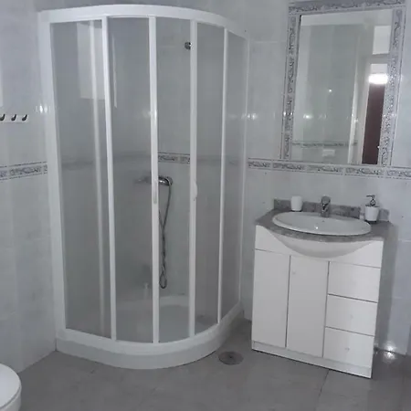 Дом отдыха Next To The Beach - Wifi - 3 - 4 Beds *